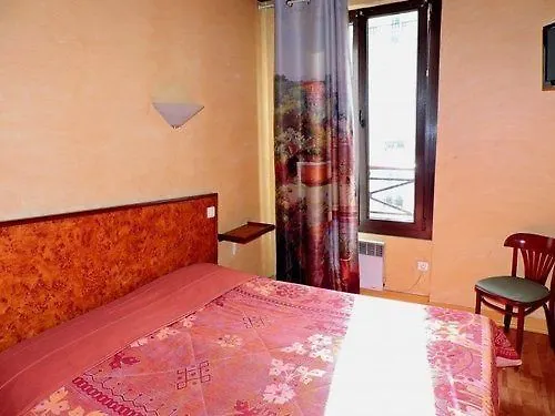 Residence De Bourgogne Paris 3*,